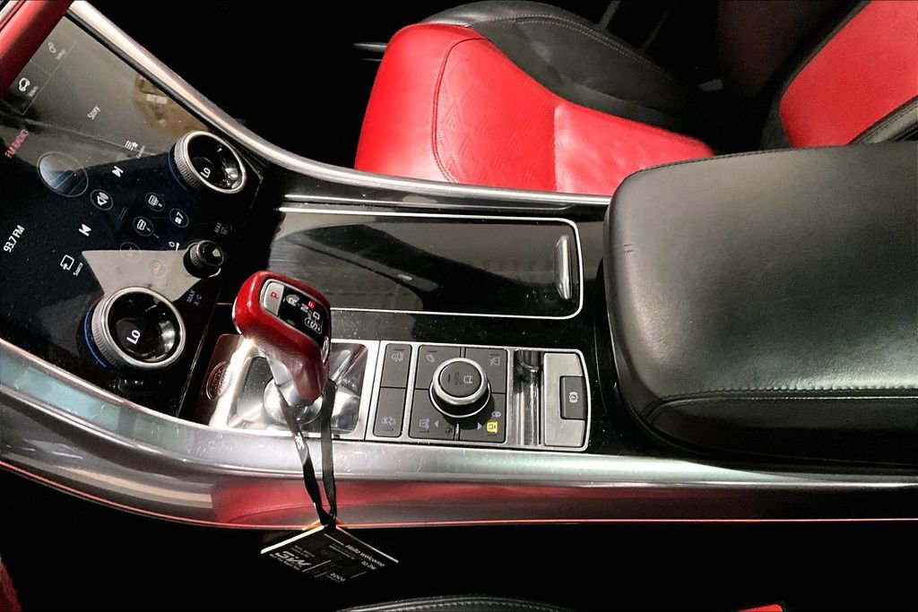 Used 2019 Land Rover Range Rover Sport SVR image 17