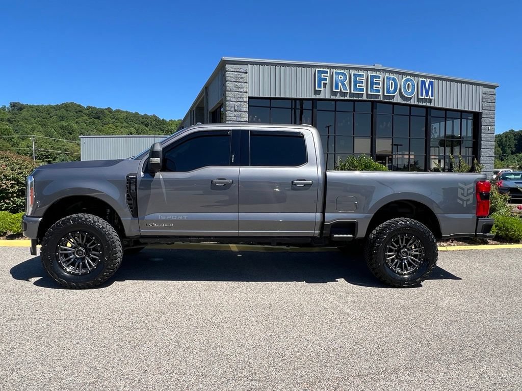Used 2023 Ford F250 Lariat w/ Lariat Ultimate Package AWD/4WD image 47