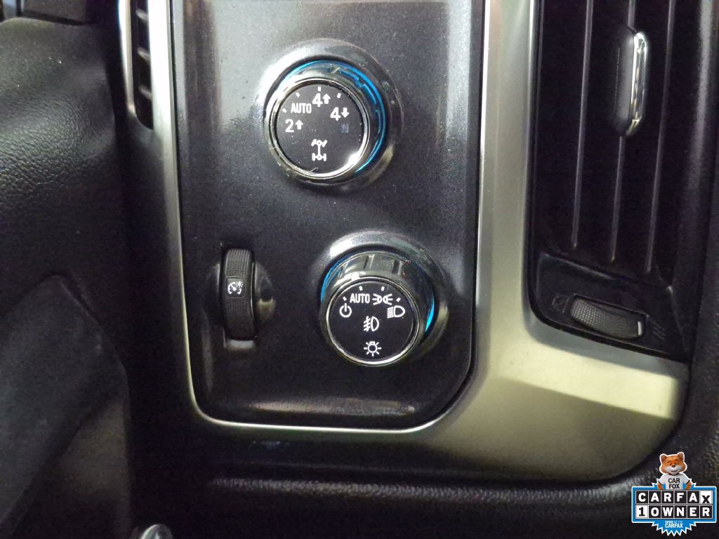 Used 2015 Chevrolet Silverado 1500 LT w/ LT Convenience Package AWD/4WD image 18