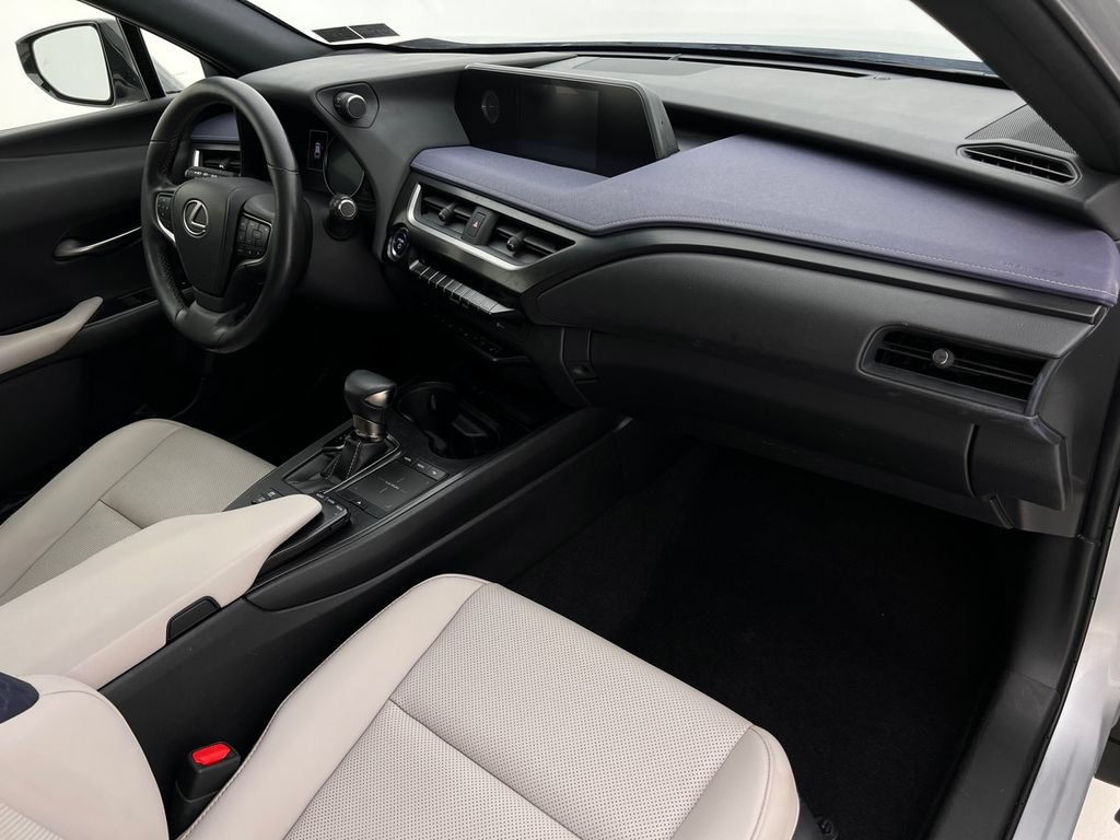 Certified 2020 Lexus UX 250h w/ Premium Package AWD/4WD image 13