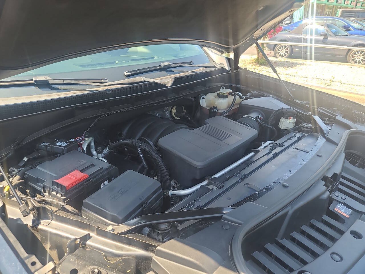 Used 2022 GMC Yukon XL AT4 AWD/4WD image 46