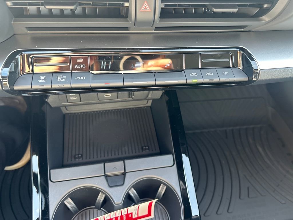 New 2026 Toyota Prius LE image 30