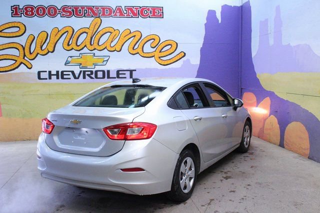 Used 2017 Chevrolet Cruze LS image 8