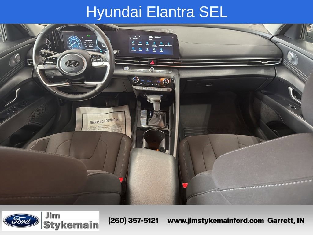 Used 2023 Hyundai Elantra SEL w/ Convenience Package FWD image 27