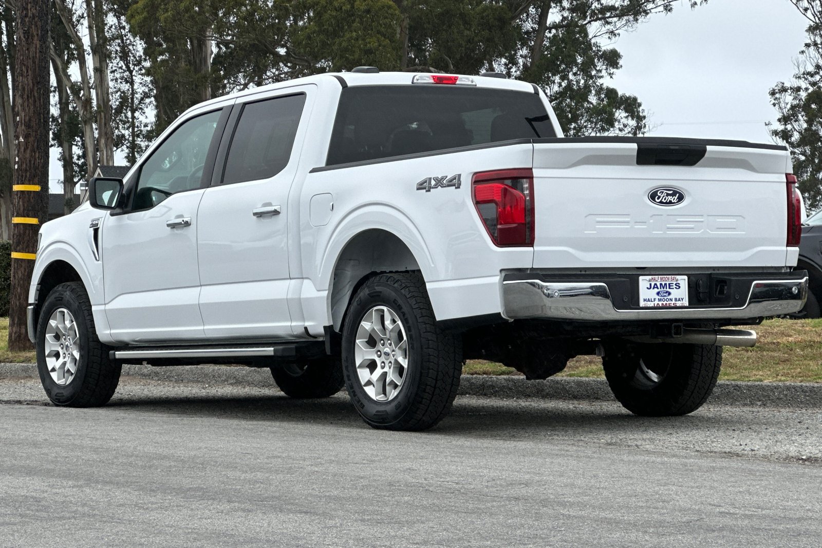 Used 2025 Ford F150 XLT w/ Equipment Group 301A Standard AWD/4WD image 3