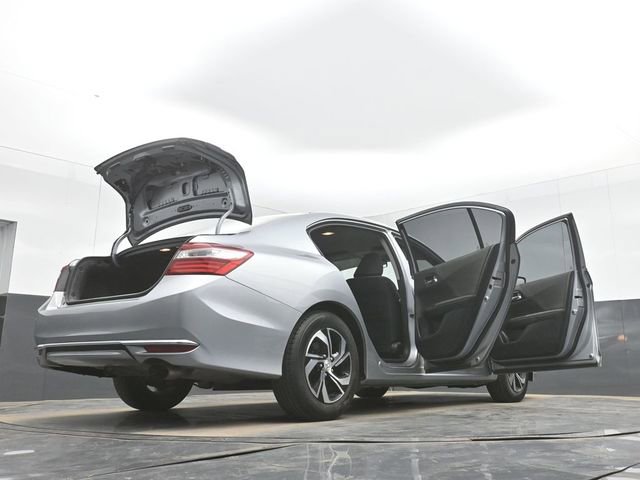 Used 2017 Honda Accord LX image 49