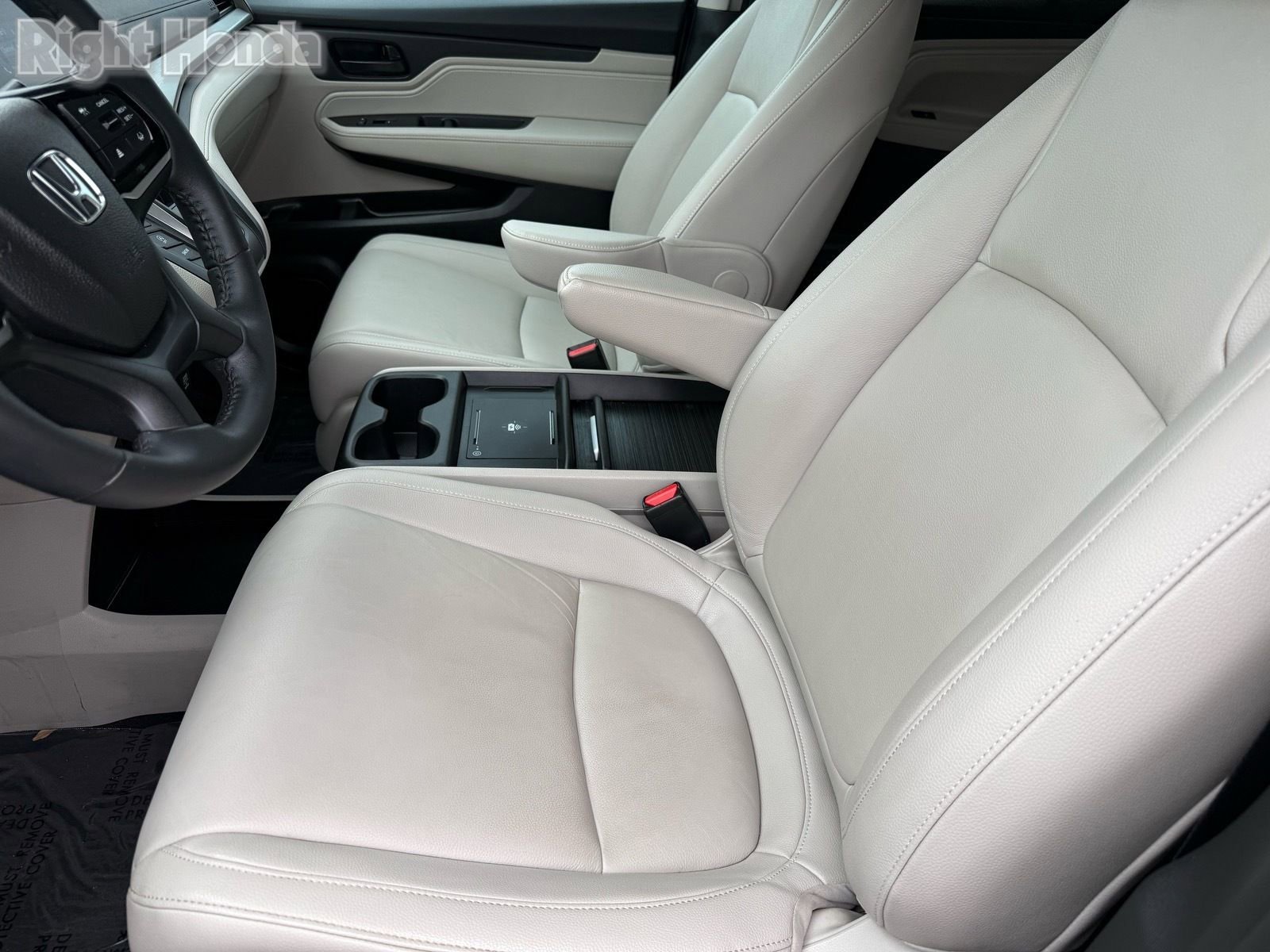 Certified 2026 Honda Odyssey EX-L image 14