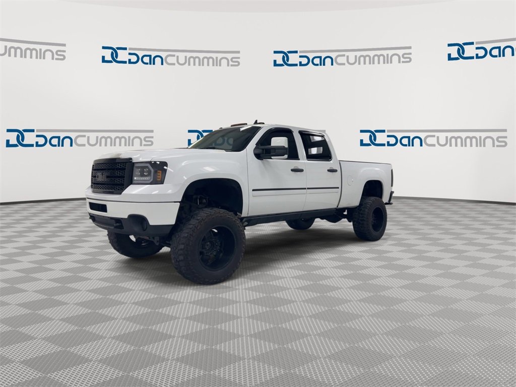 Used 2014 GMC Sierra 2500 Denali image 4