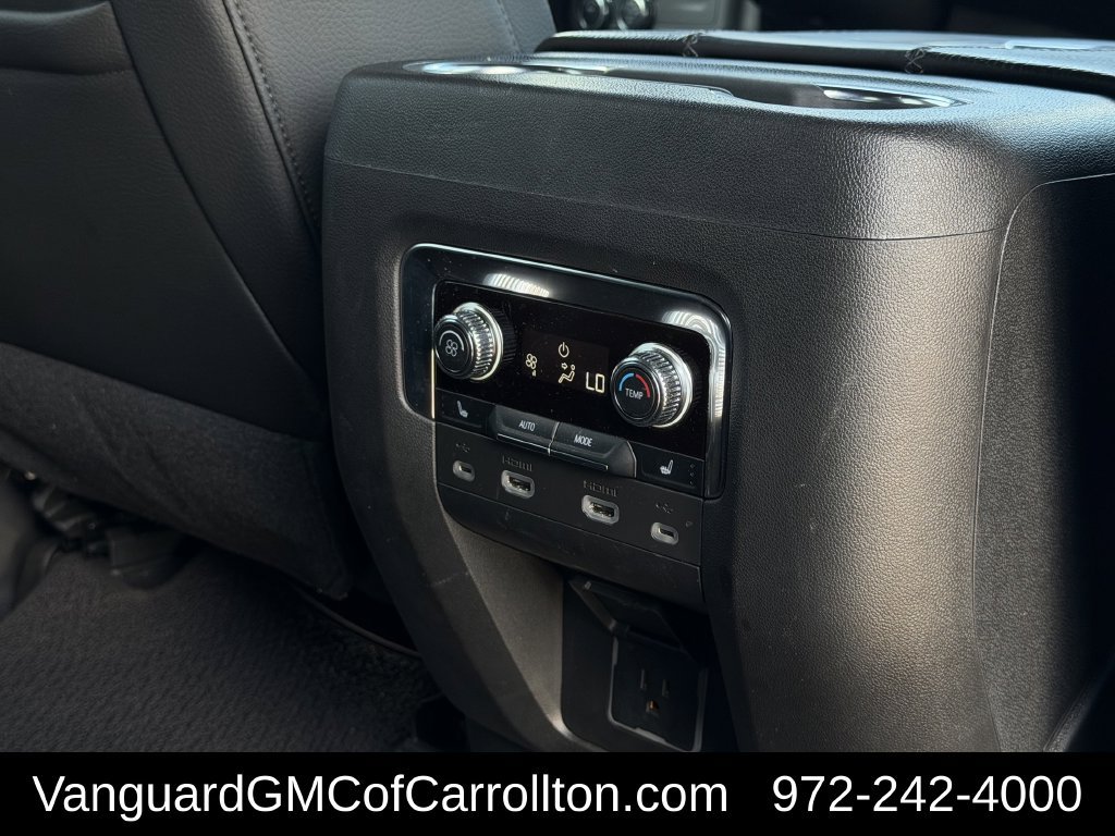 Used 2021 GMC Yukon Denali w/ LPO, Illumination Package AWD/4WD image 38