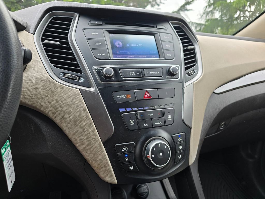 Used 2018 Hyundai Santa Fe Sport FWD image 19