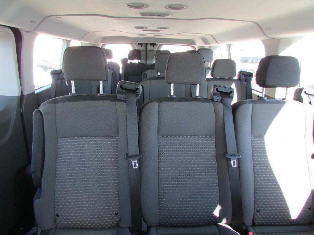 Used 2023 Ford Transit 350 XLT image 25