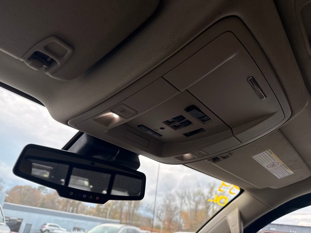 Used 2018 GMC Sierra 3500 Denali w/ Duramax Plus Package image 33