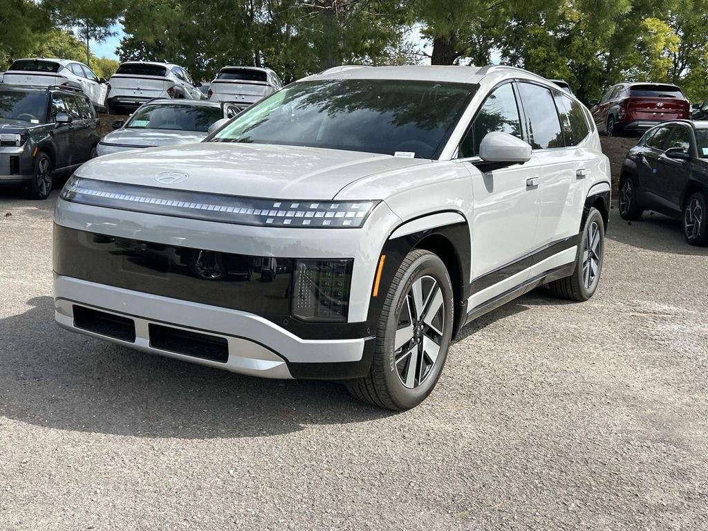 New 2026 Hyundai Ioniq 9 SEL image 3
