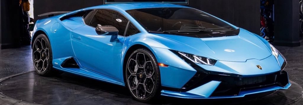 Used 2023 Lamborghini Huracan Tecnica RWD image 2