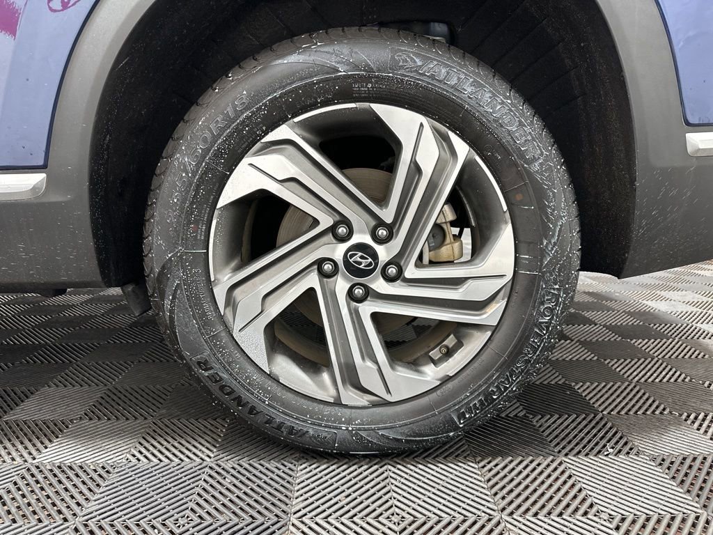 Used 2023 Hyundai Santa Fe SEL w/ Premium Package image 29