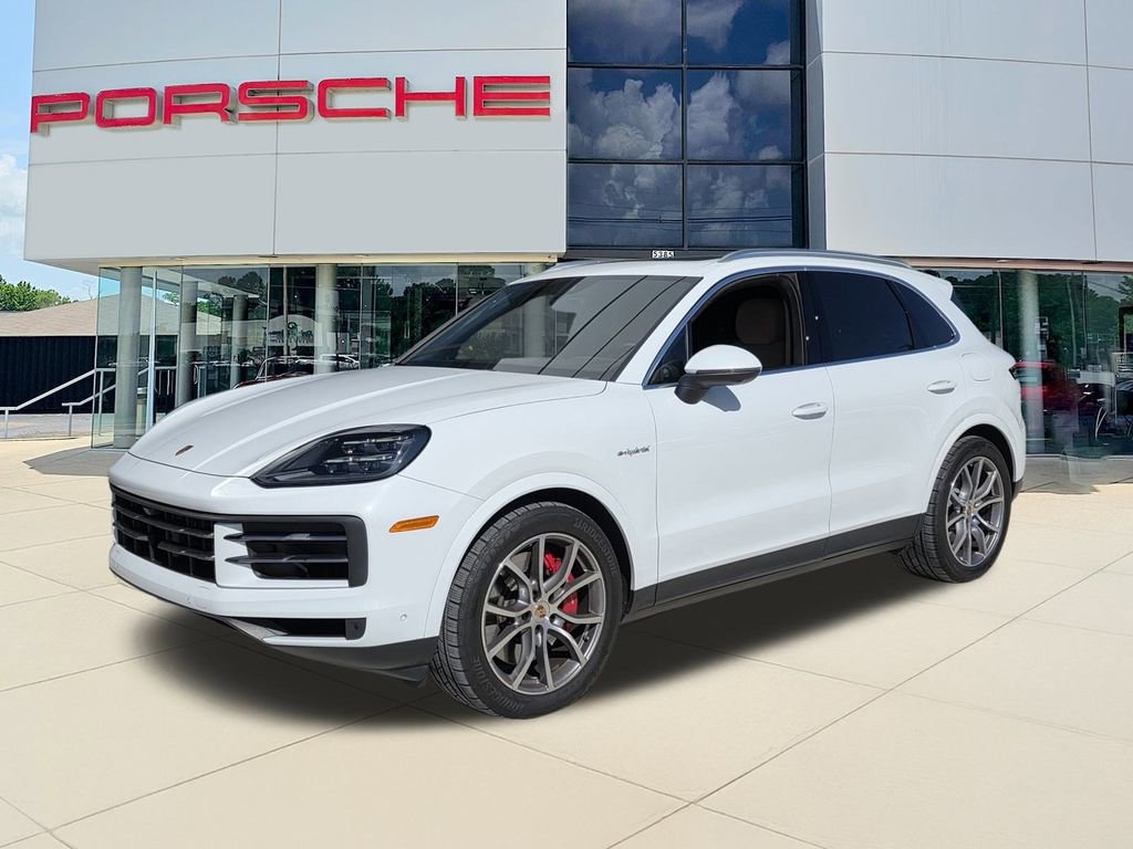 New 2025 Porsche Cayenne S