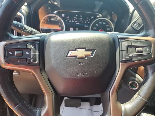 Used 2020 Chevrolet Silverado 1500 High Country w/ Technology Package AWD/4WD image 12