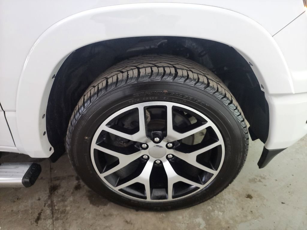 Used 2020 RAM 1500 Laramie w/ Sport Appearance Package image 43