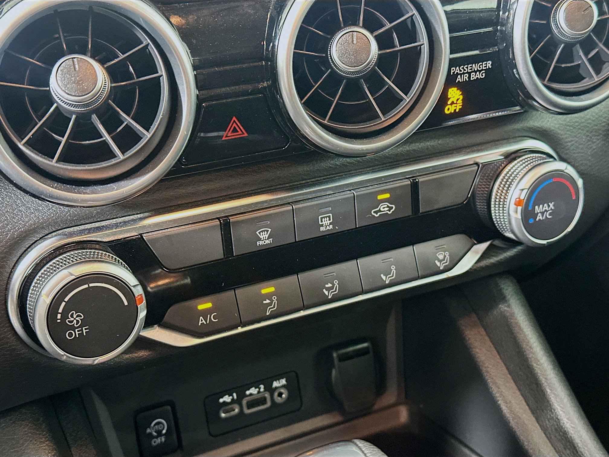 Used 2024 Nissan Sentra SV image 22