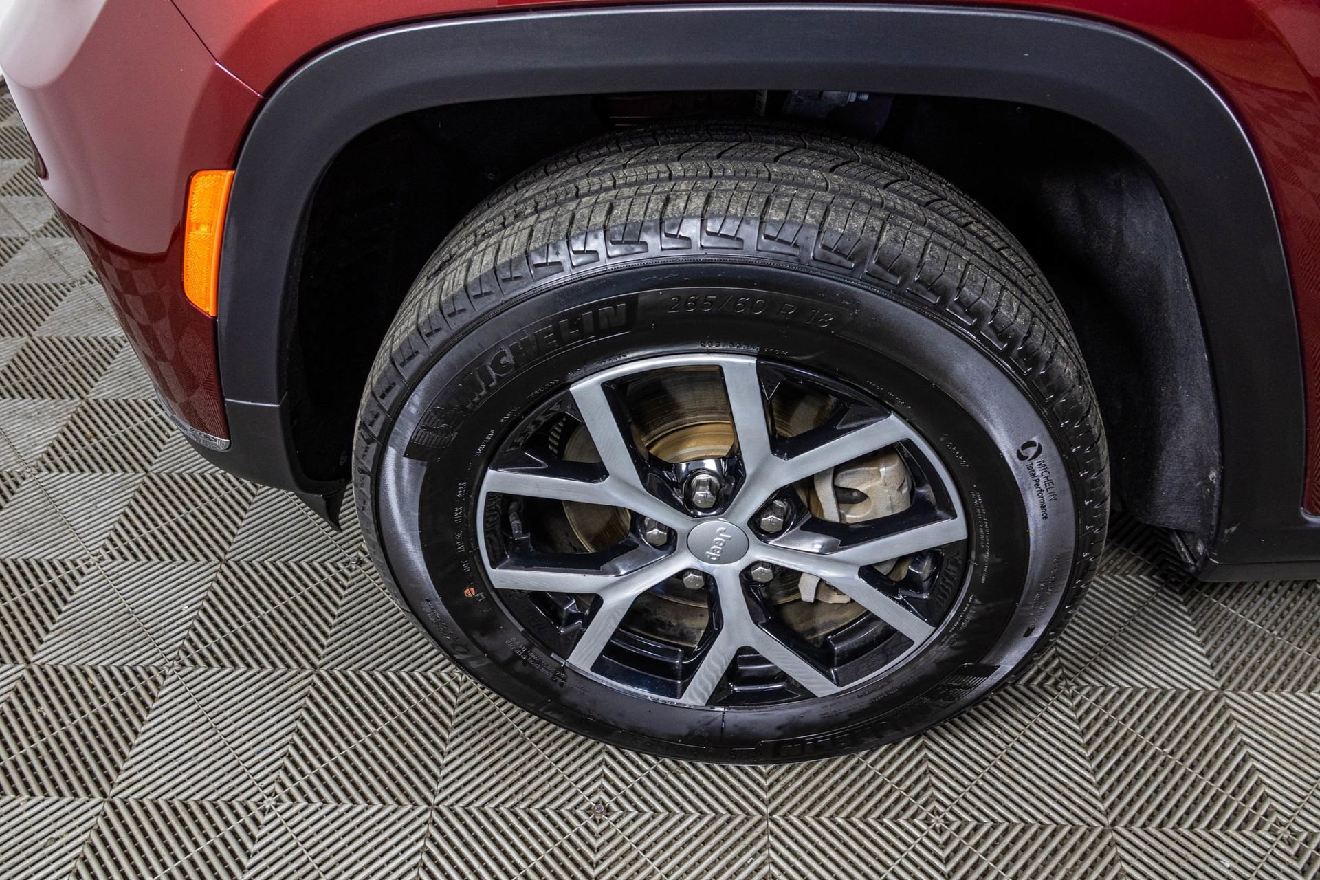 Used 2023 Jeep Grand Cherokee L Limited image 47