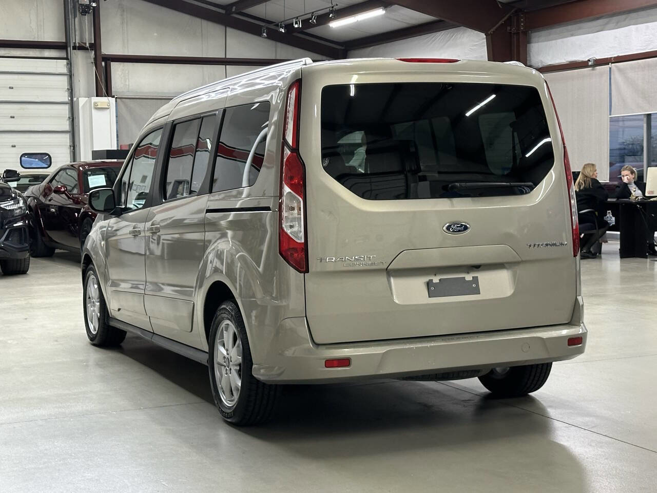 Used 2014 Ford Transit Connect Titanium FWD image 4