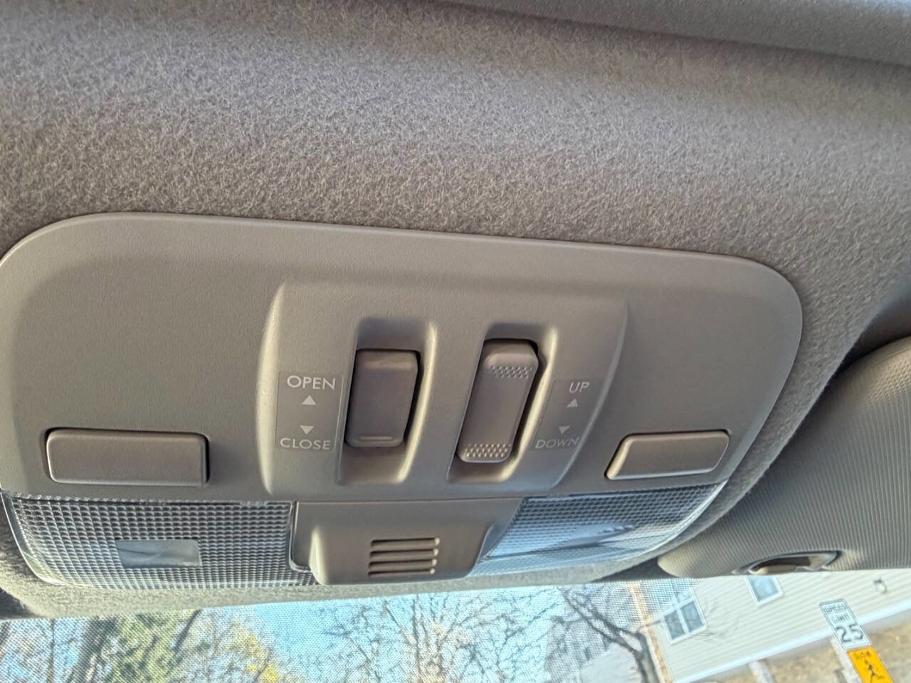 Used 2014 Subaru Impreza 2.0i Limited image 19