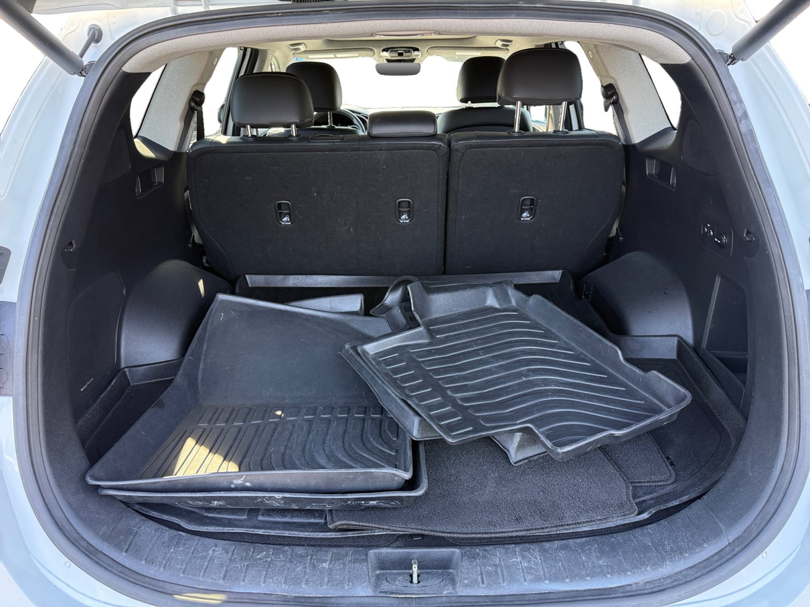 Used 2021 Hyundai Santa Fe Limited AWD/4WD image 17