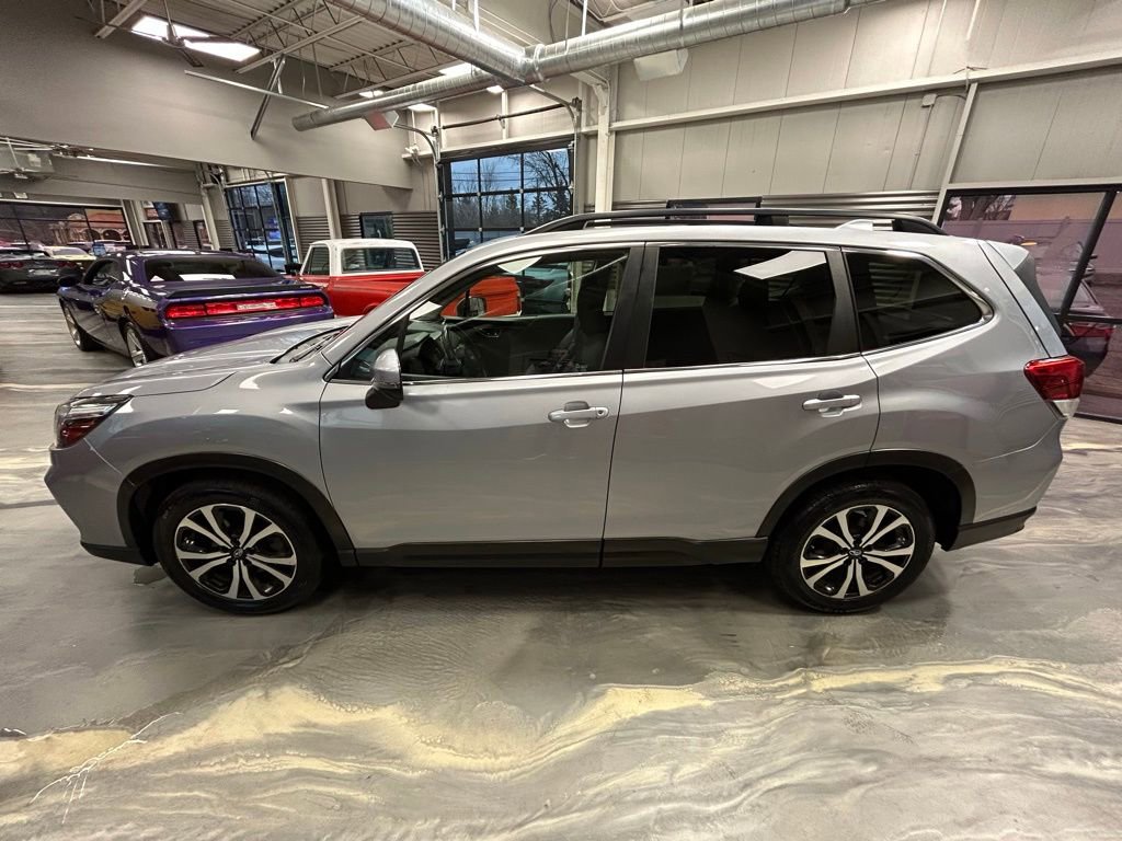 Used 2019 Subaru Forester Limited AWD/4WD image 34