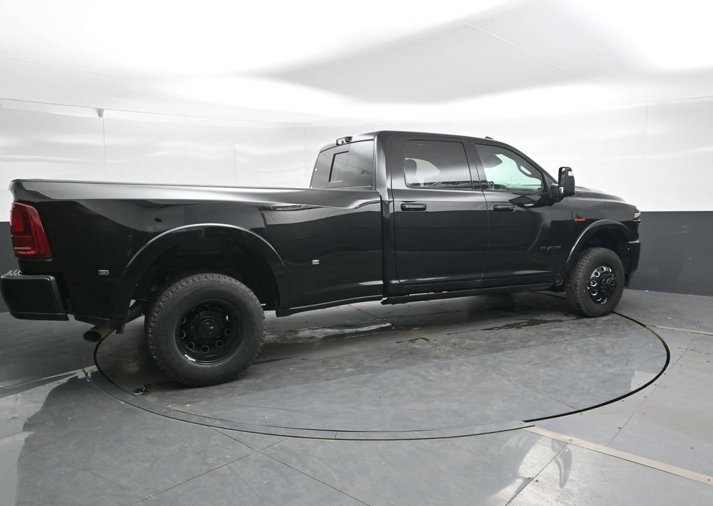 New 2026 RAM 3500 Limited AWD/4WD image 3