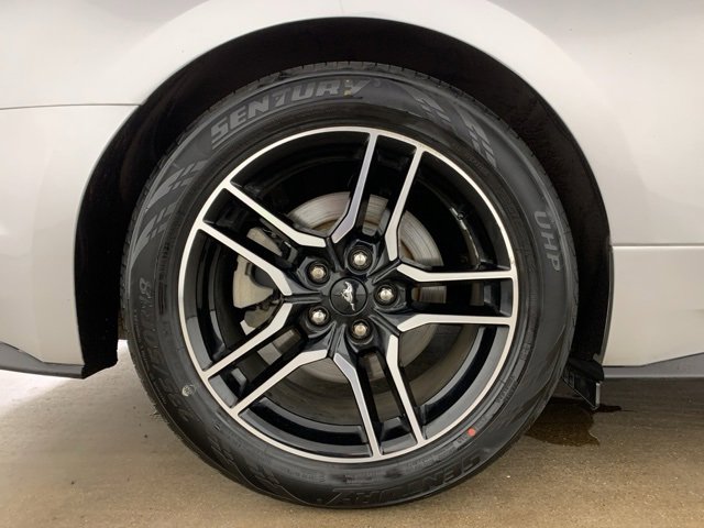 Used 2018 Ford Mustang Premium image 35