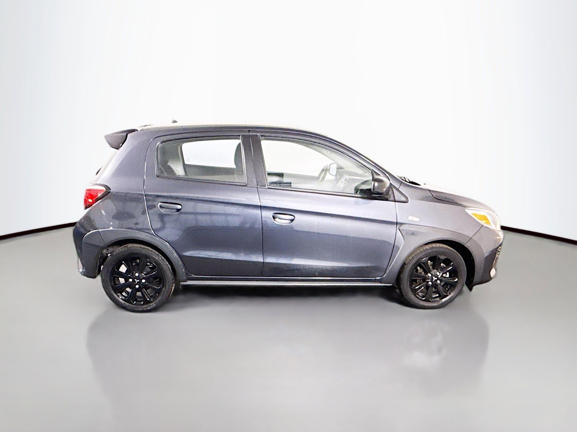Used 2024 Mitsubishi Mirage Black Edition image 11