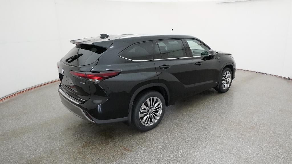 New 2026 Toyota Highlander Platinum AWD/4WD image 9
