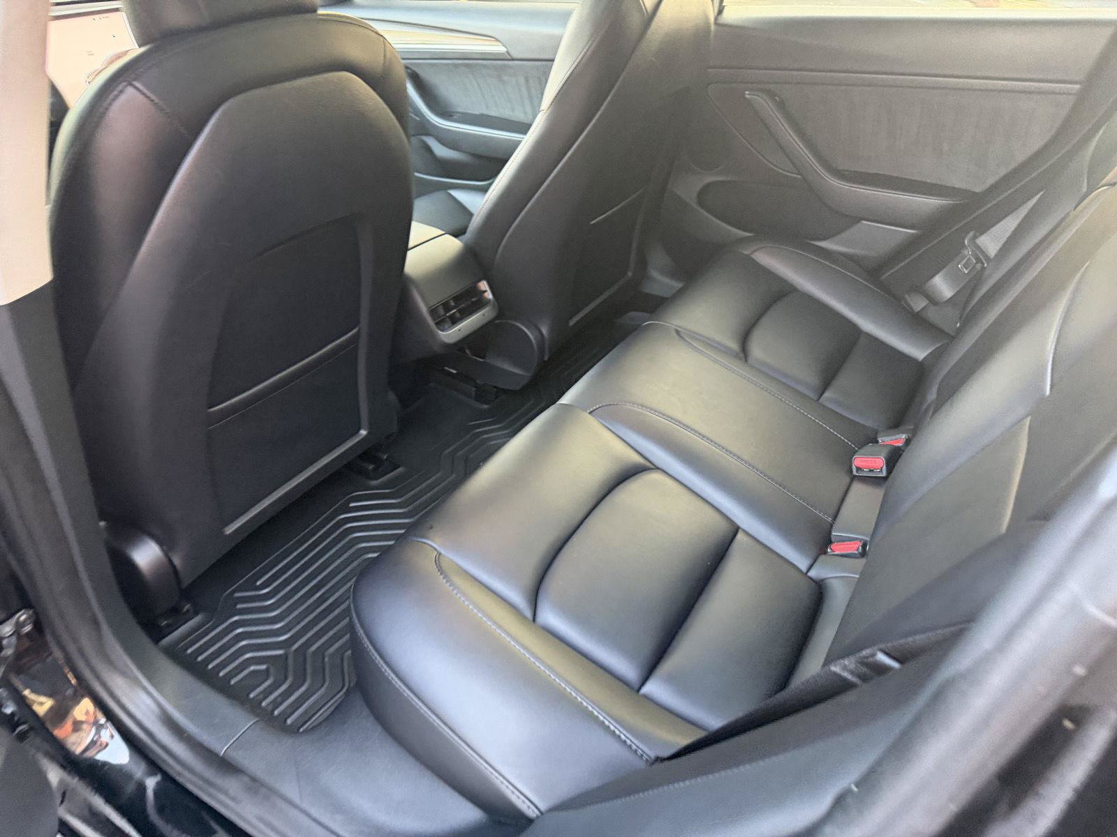 Used 2023 Tesla Model 3 Standard Range RWD image 15