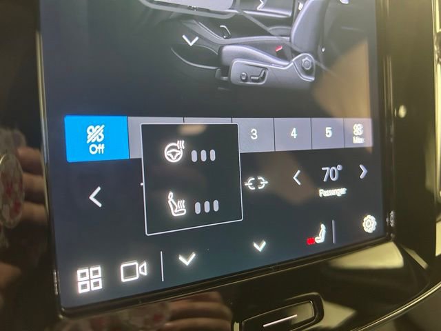 Certified 2023 Volvo C40 P8 Recharge Ultimate AWD/4WD image 16