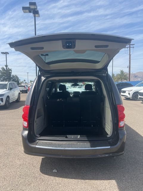 Used 2018 Dodge Grand Caravan SE w/ UConnect Hands-Free Group FWD image 28