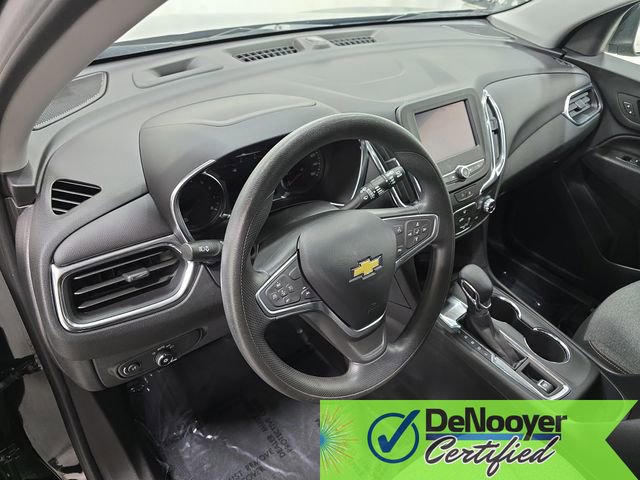 Used 2022 Chevrolet Equinox LT w/ LPO, Floor Liner Package image 15