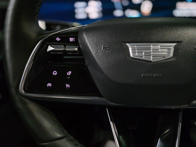 Used 2025 Cadillac Lyriq Luxury w/ LPO, Floor Liner Package image 21