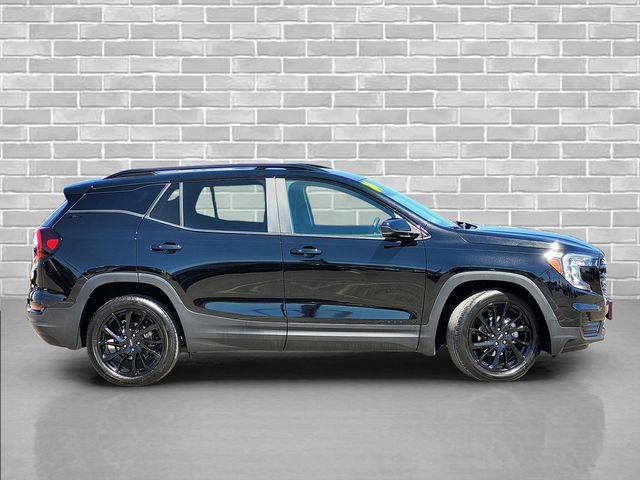Certified 2024 GMC Terrain SLE w/ Elevation Edition FWD image 4