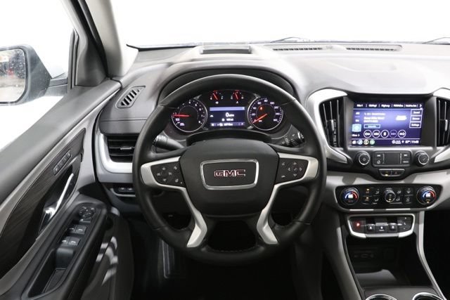 Used 2023 GMC Terrain SLT w/ Tech Package AWD/4WD image 14