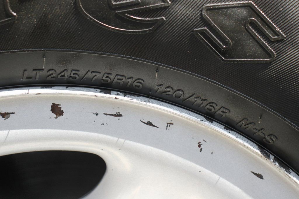 Used 2014 Chevrolet Express 2500 image 34