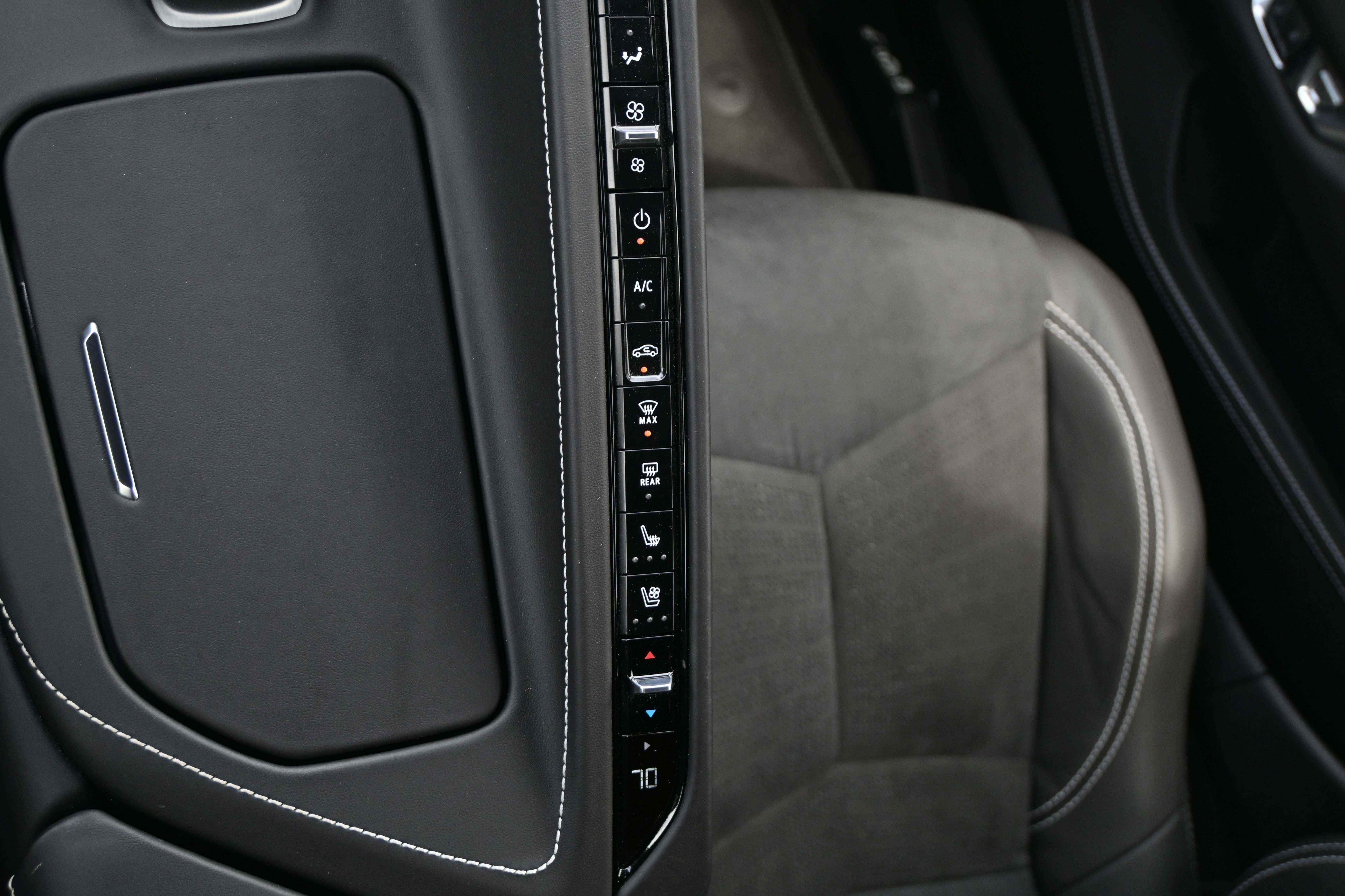 Used 2025 Chevrolet Corvette Stingray Premium Cpe w/ Z51 Performance Package image 22