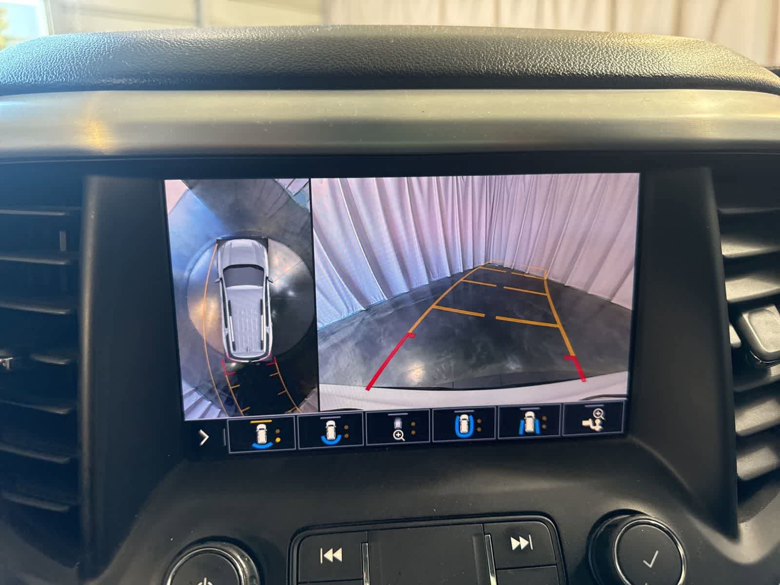 Used 2020 GMC Acadia SLT w/ Premium Package image 27