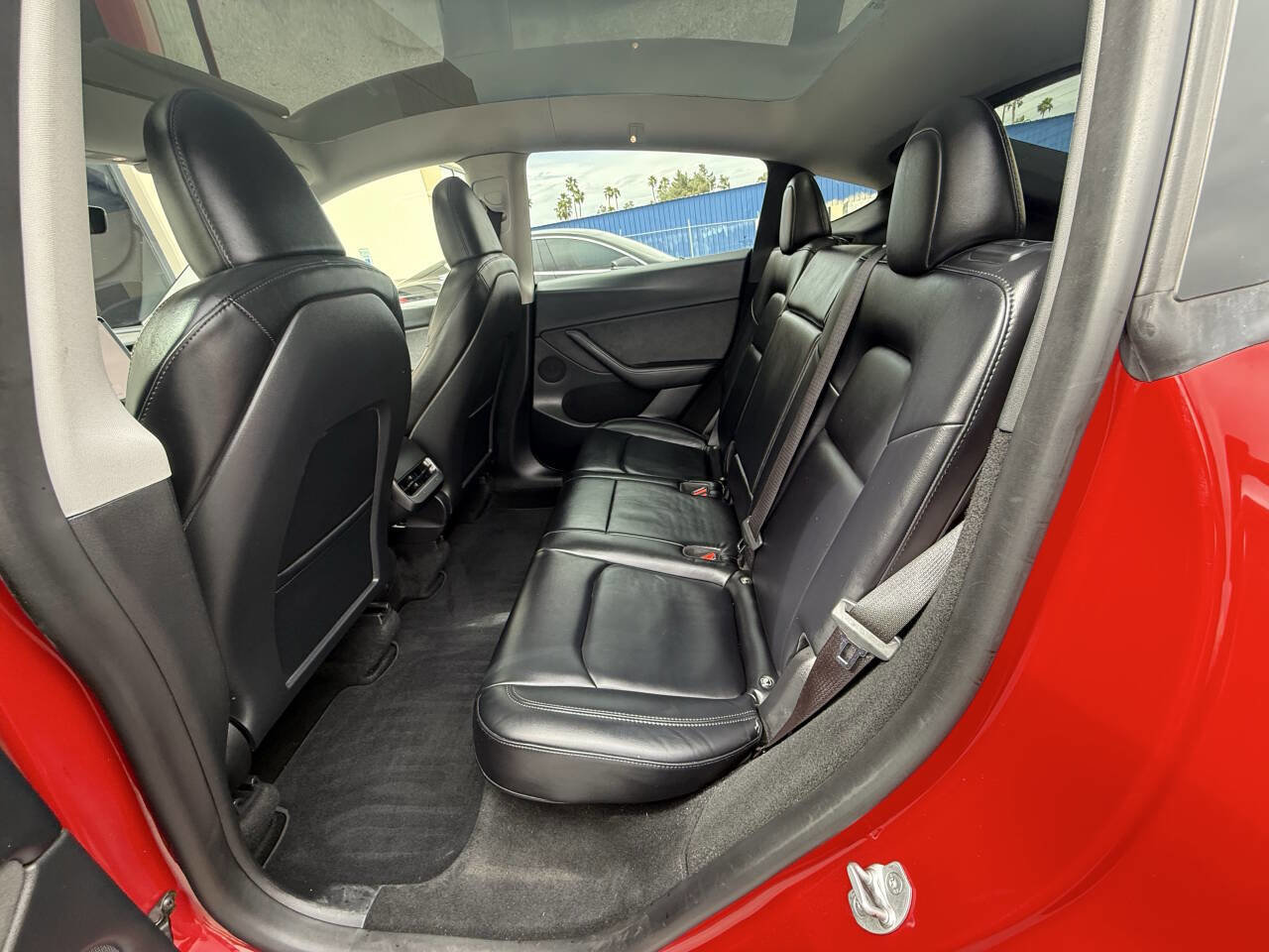 Used 2023 Tesla Model Y Long Range AWD/4WD image 23