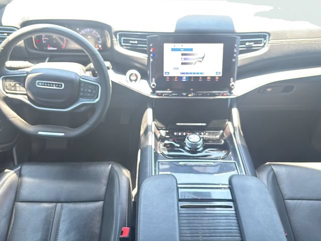 Used 2024 Jeep Wagoneer L 4WD w/ Convenience Group I image 18