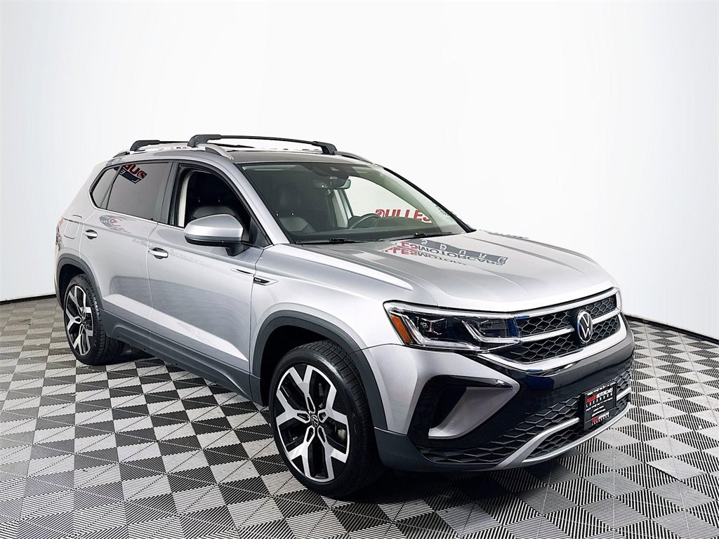 Used 2022 Volkswagen Taos SEL