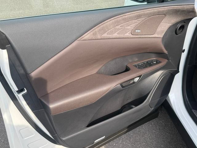 Certified 2025 Lexus RX 450h AWD w/ Convenience Package image 13