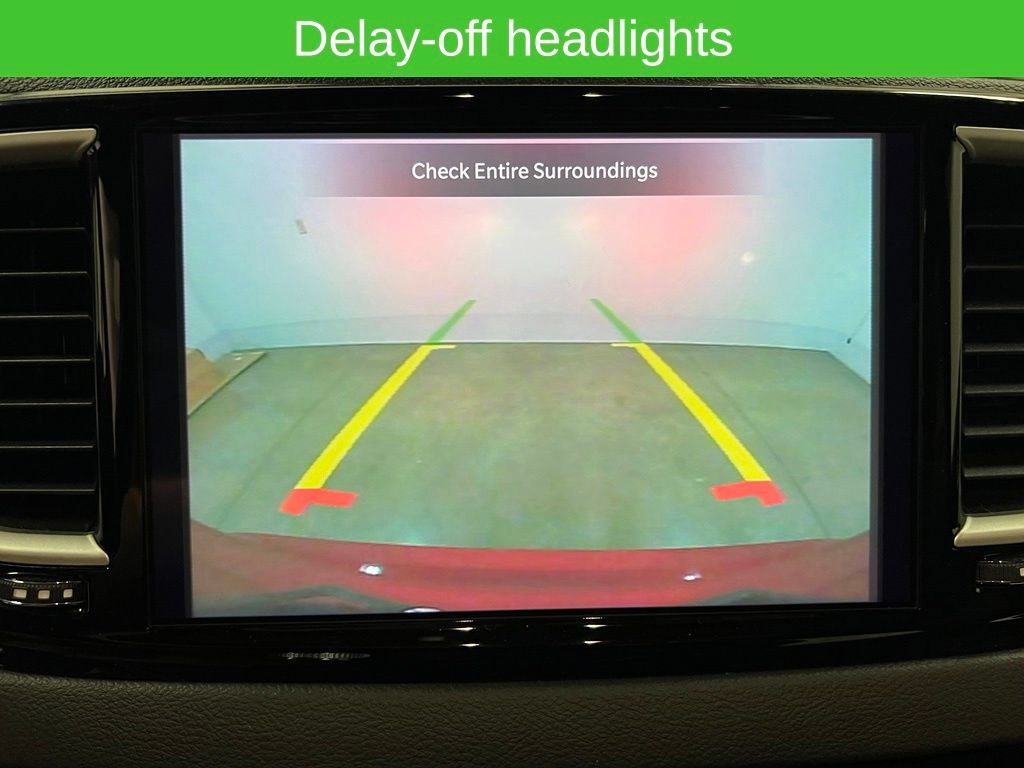 Used 2025 Chrysler Pacifica Select FWD image 24