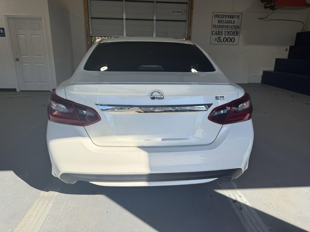 Used 2017 Nissan Altima 2.5 SR image 4