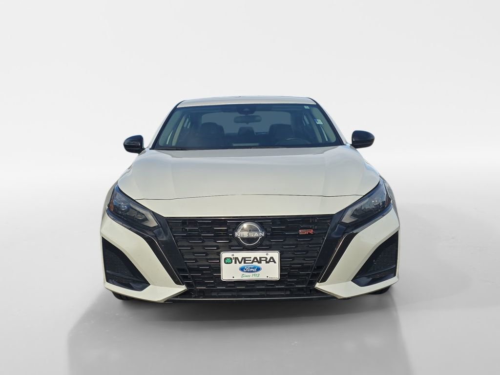 Used 2023 Nissan Altima 2.5 SR image 9