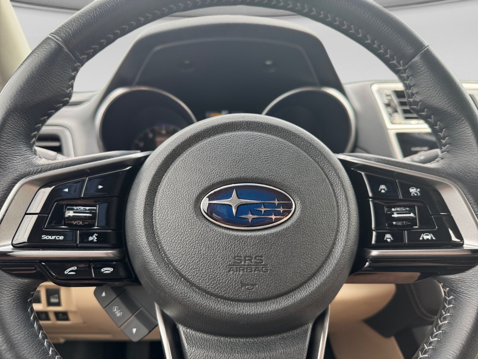 Used 2019 Subaru Outback 2.5i Limited AWD/4WD image 19